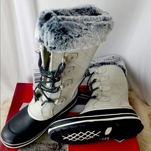 Women’s Khombu Emily Snow Boots